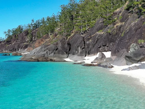 0042_Portland-Roads-Whitsundays-Boat-Hire-Luxury-024-1